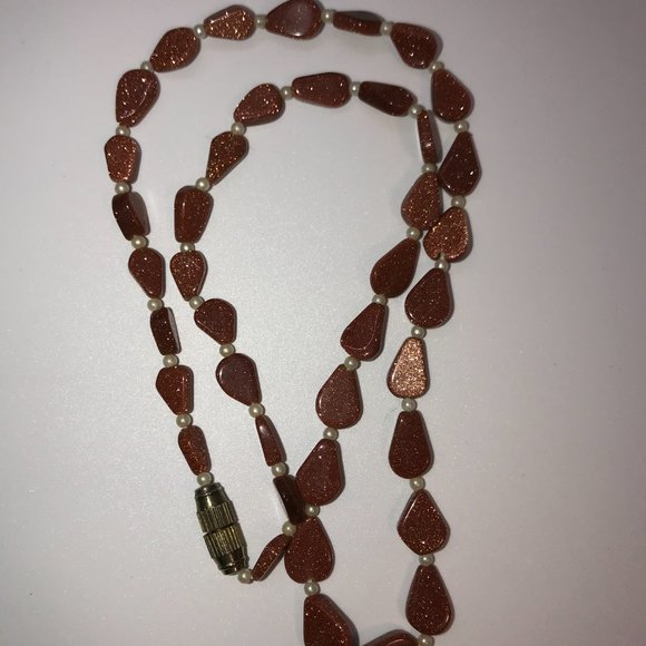 18" Teardrop Goldstone and Pearl Necklace - Picture 3 of 4
